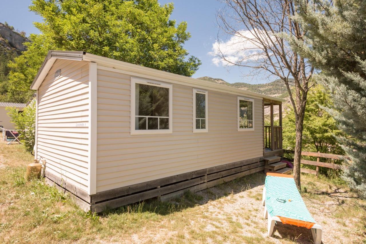 Camping Les Princes D'Orange Hotell Orpierre Exteriör bild