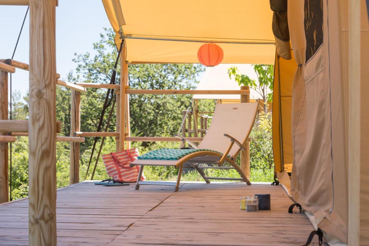 Camping Les Princes D'Orange Hotell Orpierre Exteriör bild