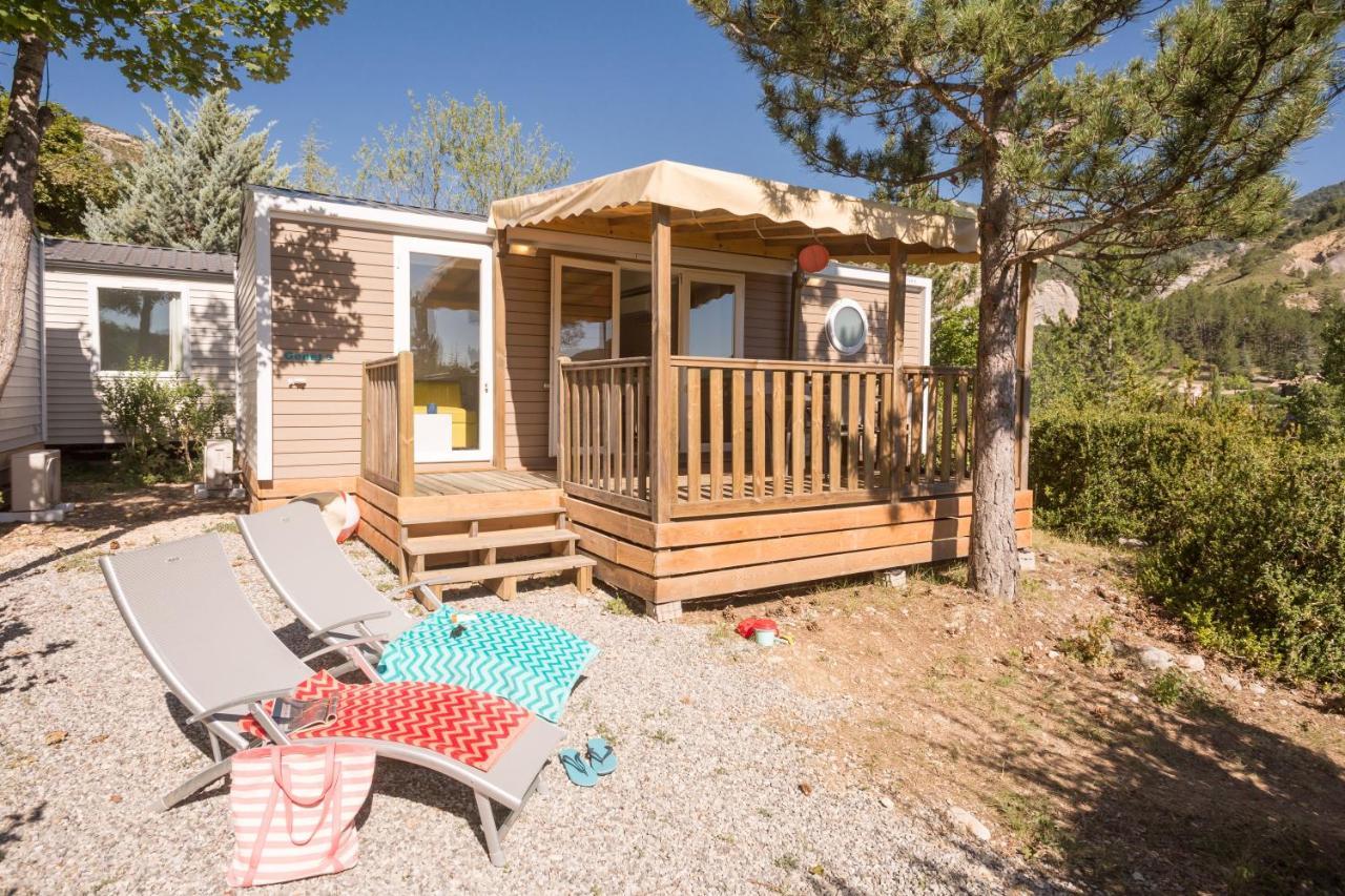 Camping Les Princes D'Orange Hotell Orpierre Exteriör bild