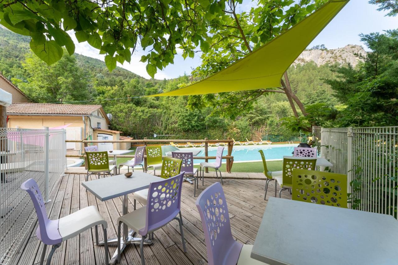 Camping Les Princes D'Orange Hotell Orpierre Exteriör bild